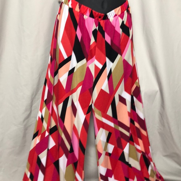 New Directions size medium flare leg pants - Picture 2 of 2